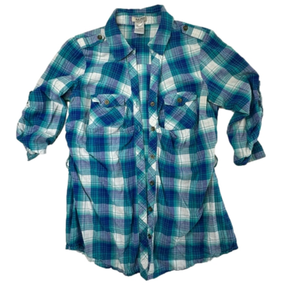 BLUE CRUSH - Plaid Button up shirt size medium